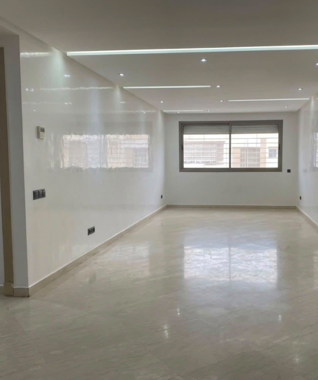 🏡 À LOUER – APPARTEMENT VIDE DE 3 CHAMBRES | FERME BRETONNE, CASABLANCA  📍 Emplacement privilégié : à seulement 2 minutes de Casa Finance City !