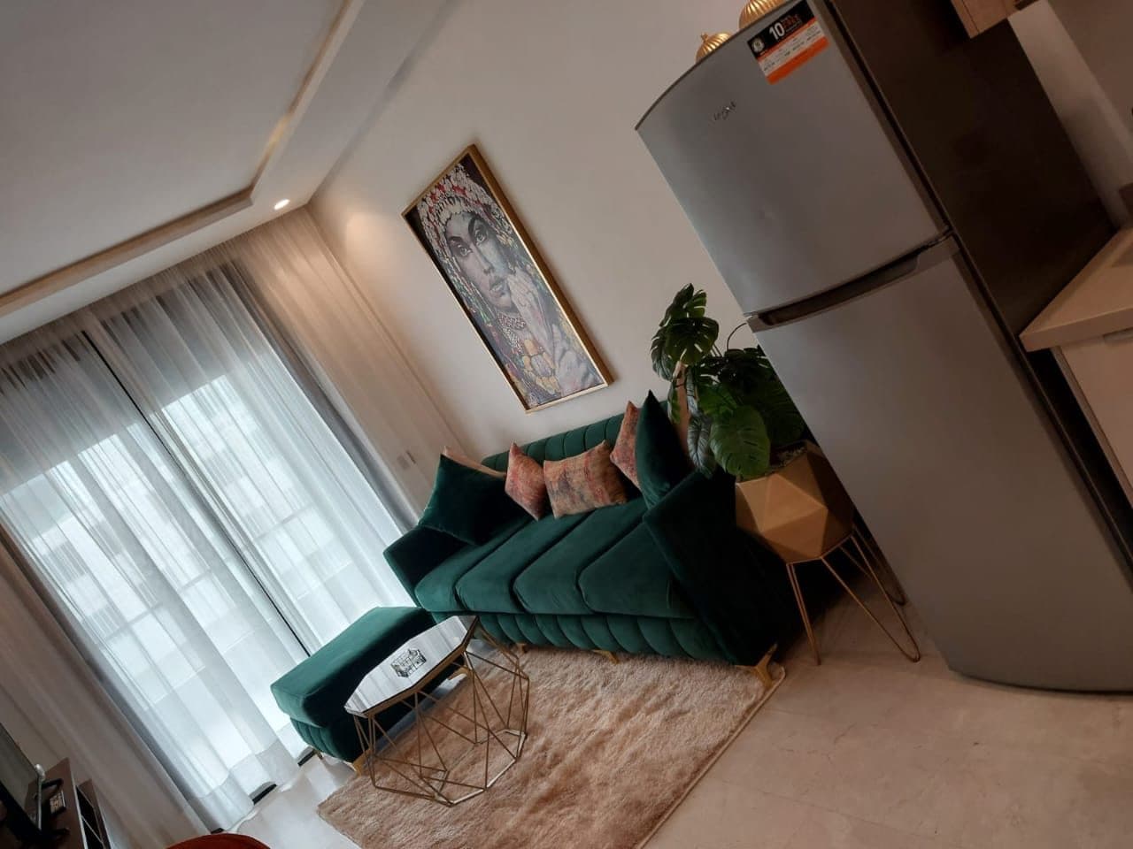 🏡 À LOUER – jolie studio F2 MEUBLÉ 8800dh/mois | CFC – CASABLANCA  📍 Emplacement privilégié : CFC, en face d’Area Mall